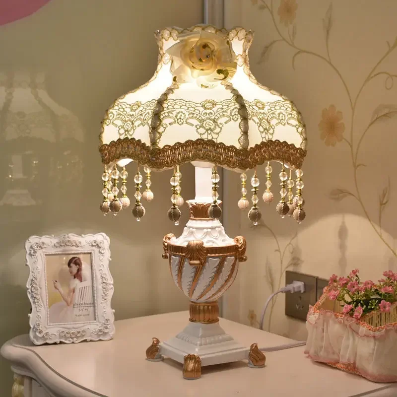 Винтажная настольная лампа Nor – обзор и цена Decor Lighting The Parade