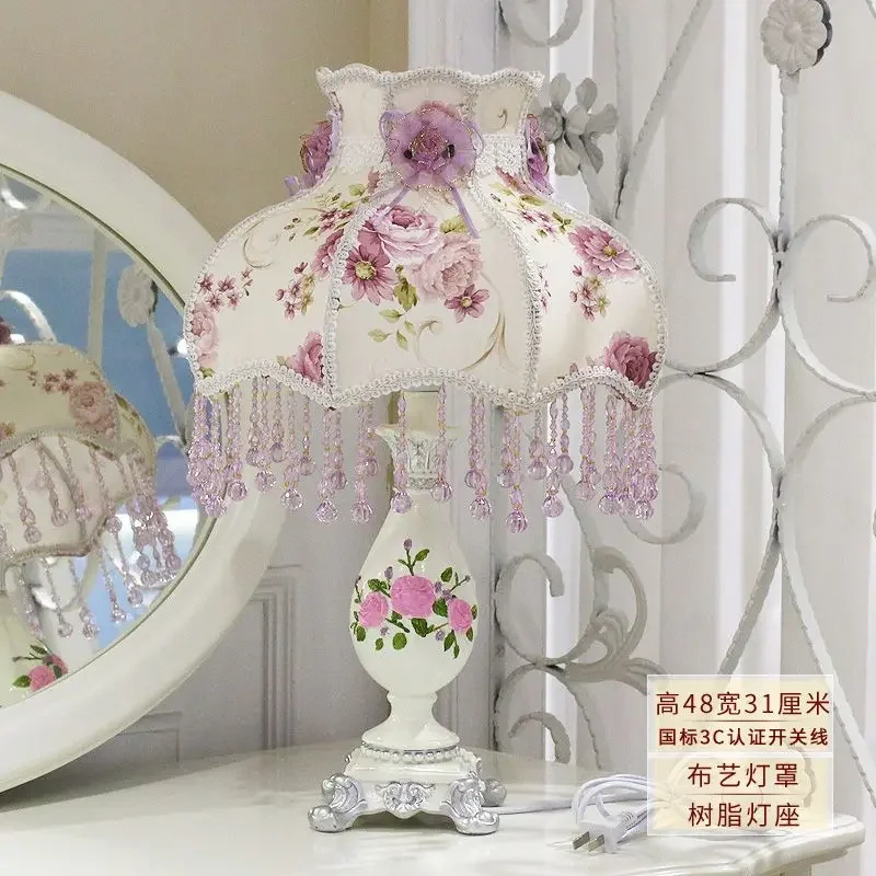 Винтажная настольная лампа Nor – обзор и цена Decor Lighting The Parade